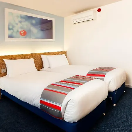 Travelodge Maypole